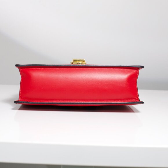 Gucci Hibiscus Red Sylvie Small Shoulder Bag - Picture 13 of 16
